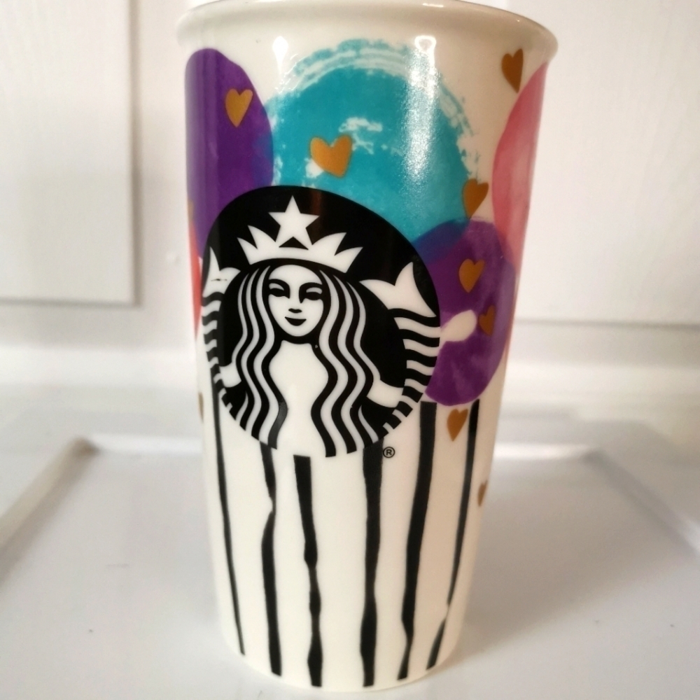Starbucks mug ballons